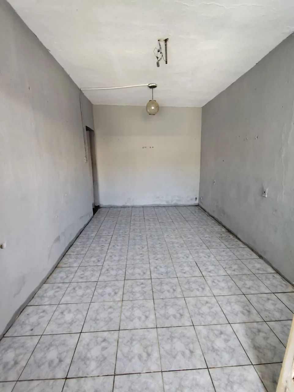 Vendo uma casa grande com quintal bem ampla  - Foto 4