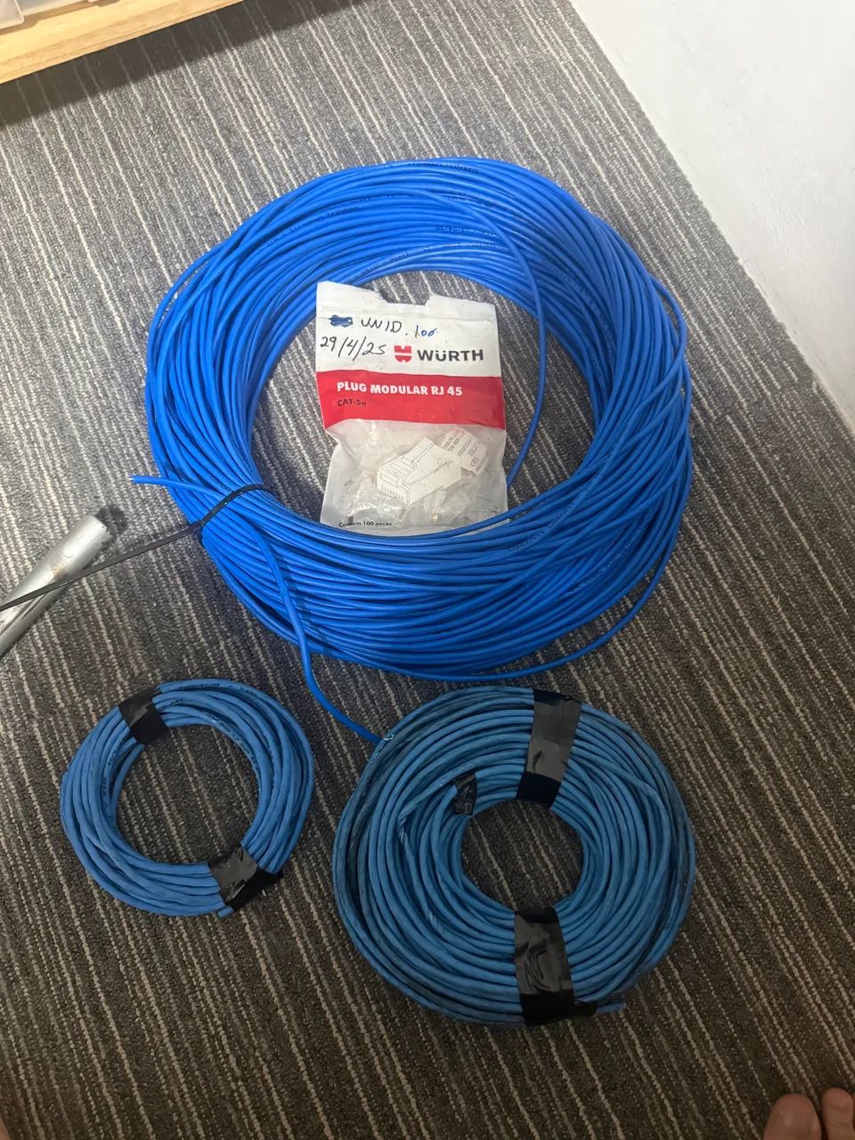 Cabos de rede UTP Cat 5e e conectores RJ45 - Foto 2