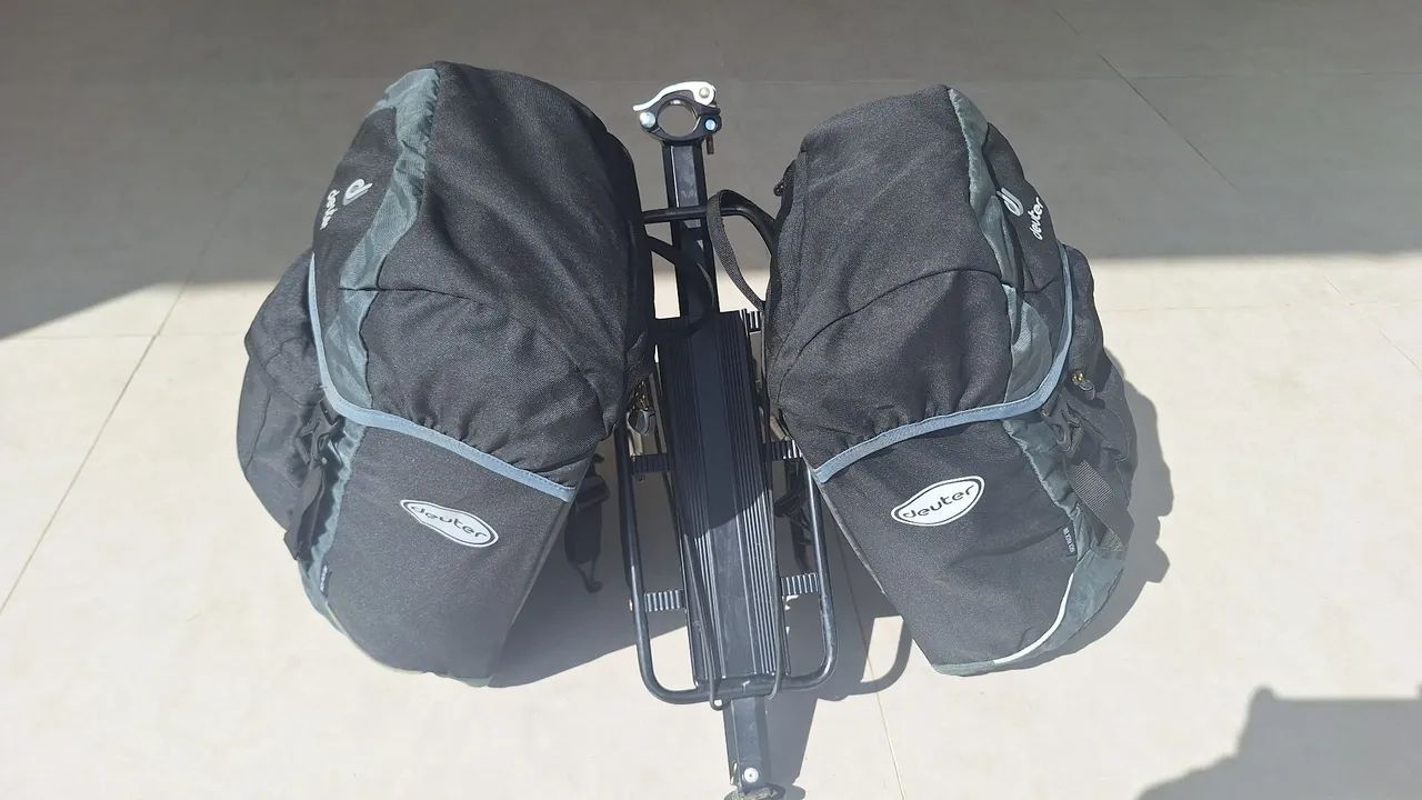 Conjunto Alforge para Bike DEUTER + Bagageiro Traseiro 