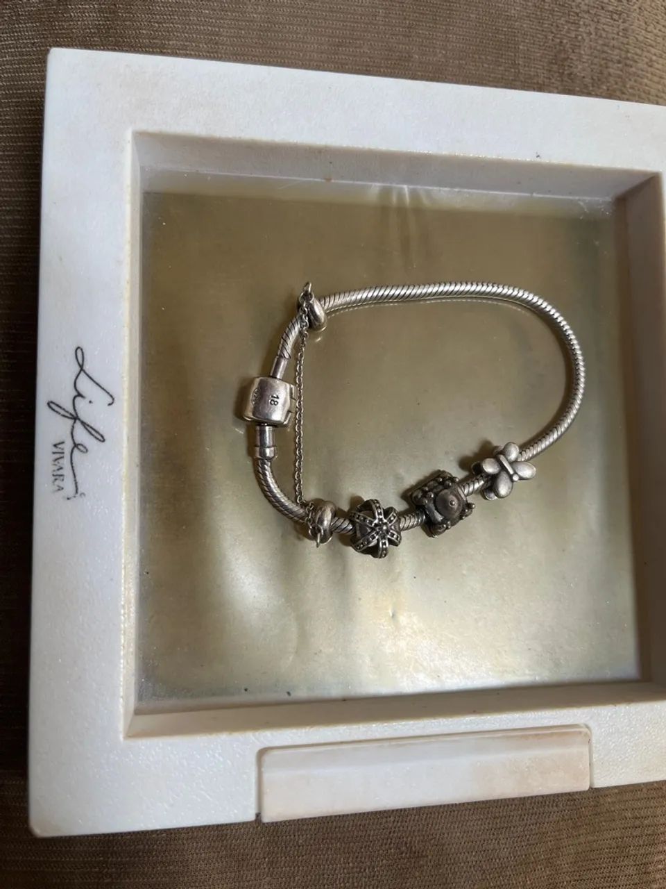 PULSEIRA VIVARA  - Foto 2