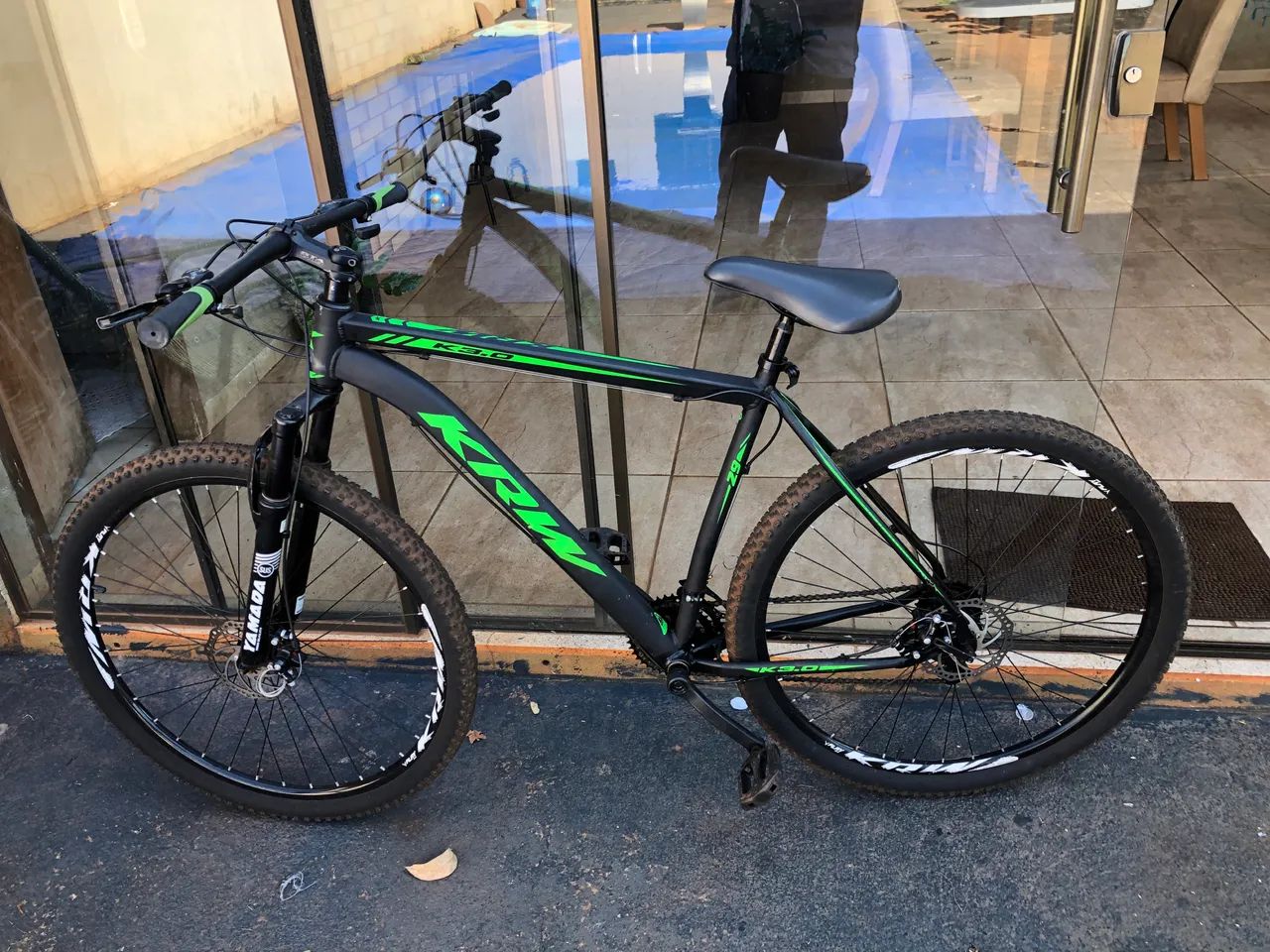 Bicicleta aro 29 semi nova  - Foto 3