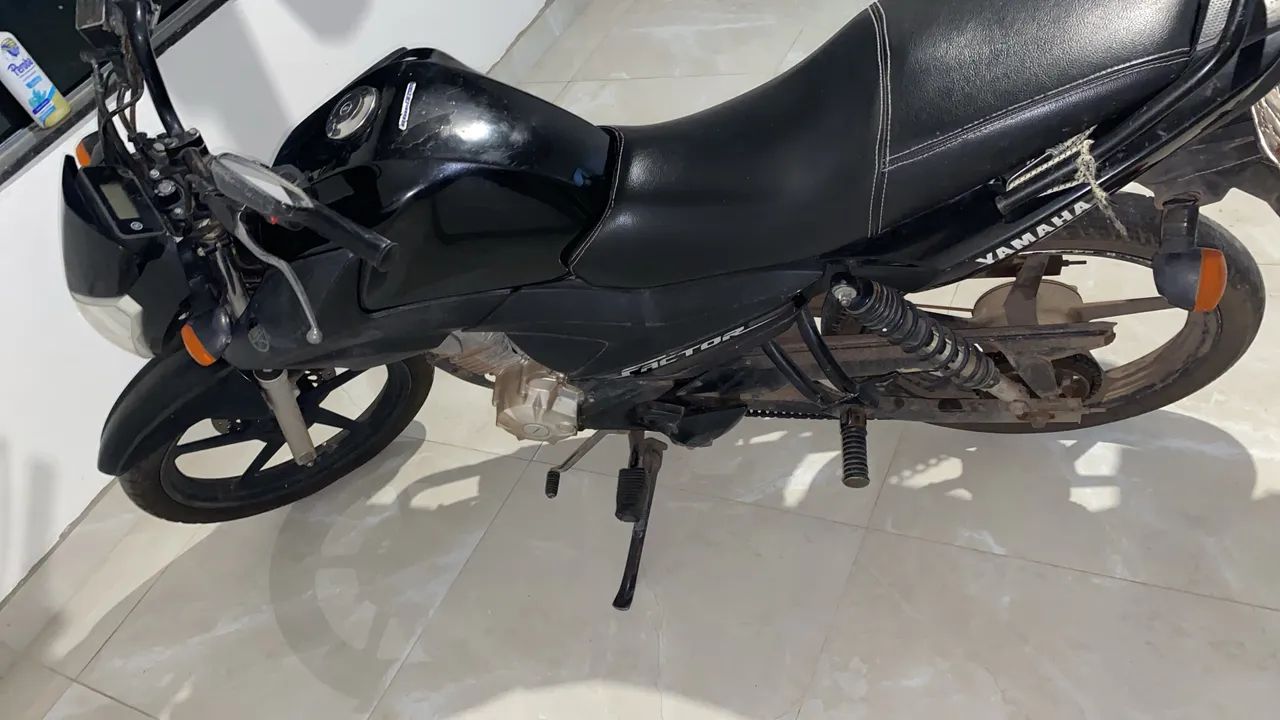 Yamaha factor, moto bem conservada  - Foto 2