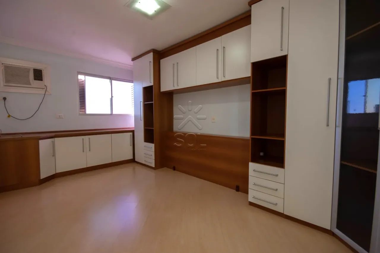 Apartamento amplo e semi-mobiliado à venda no Edifício San Ignácio - Centro de Foz do Igua - Foto 4