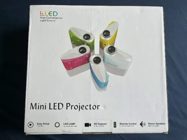 Mini Projetor LED 