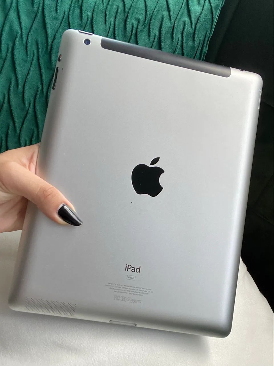iPad 3ª Geração 64GB Wi-Fi Desbloqueado Completo + Acessórios - Foto 2