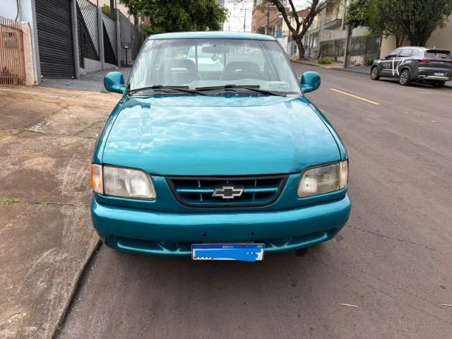Chevrolet S10 Pick-up Std. 2.2 MPFI / EFI 1995