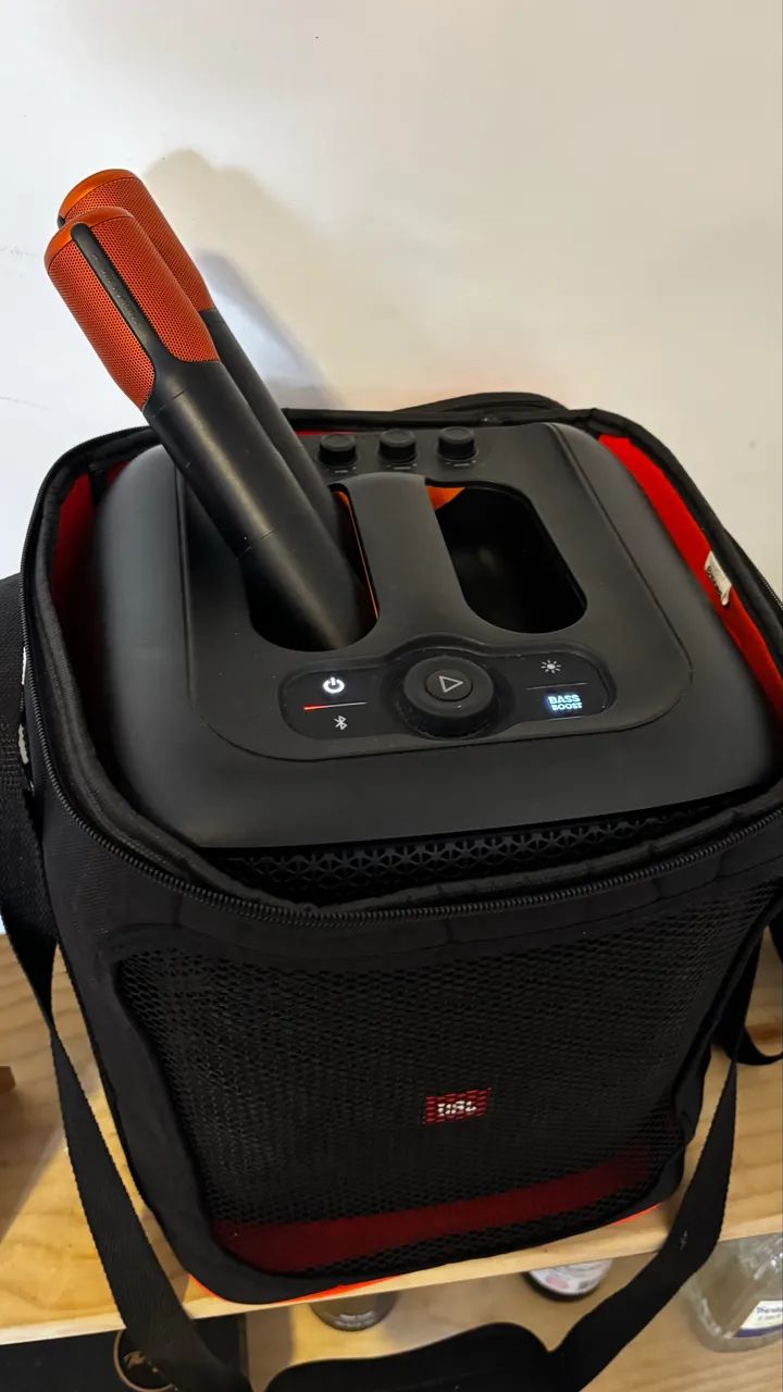 JBL PartyBox Encore + 2 Microfones + Case Premium - Completa - Foto 4
