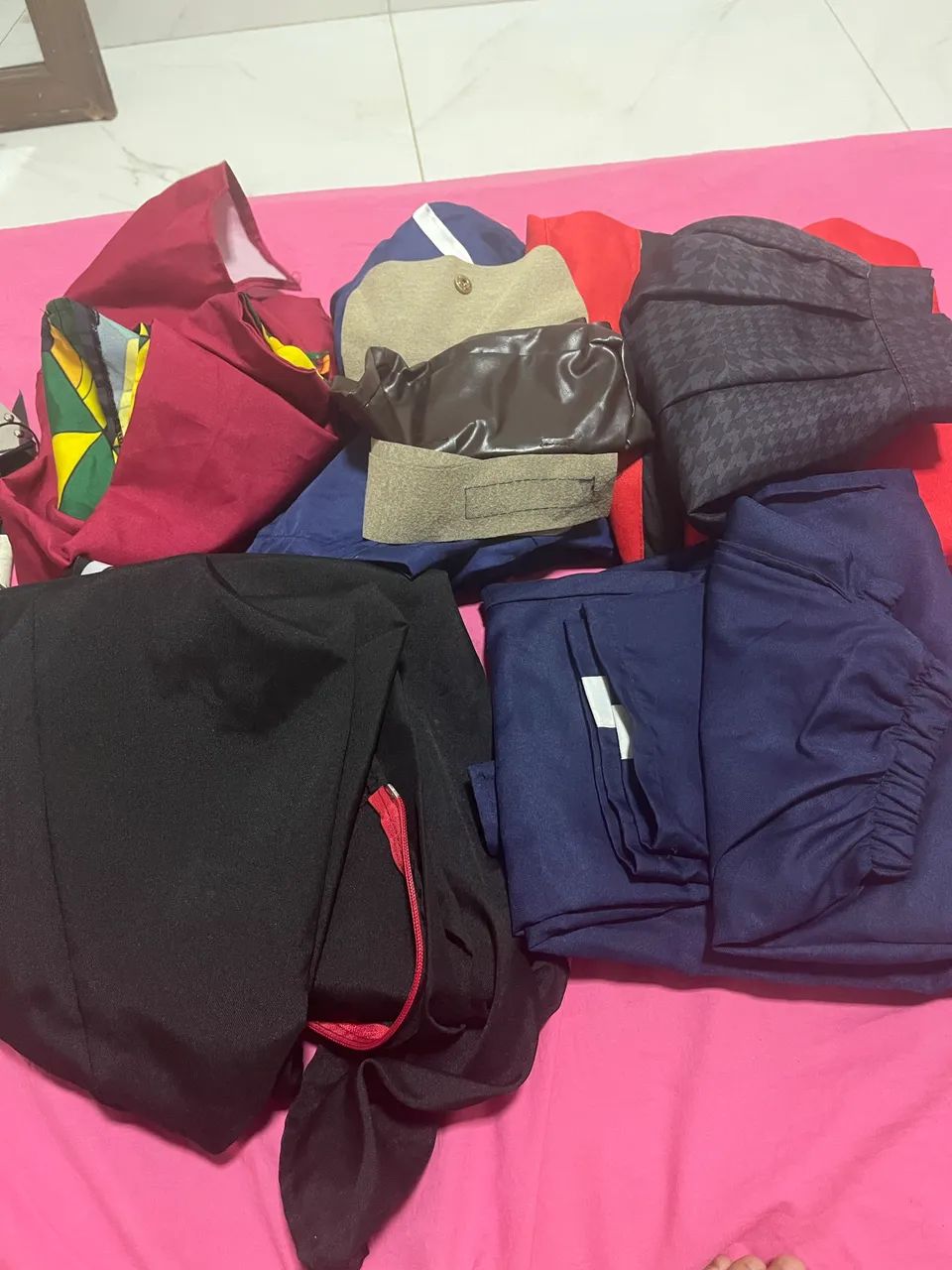 Vendo adereços, mangás e cosplay, tudo junto! - Foto 4