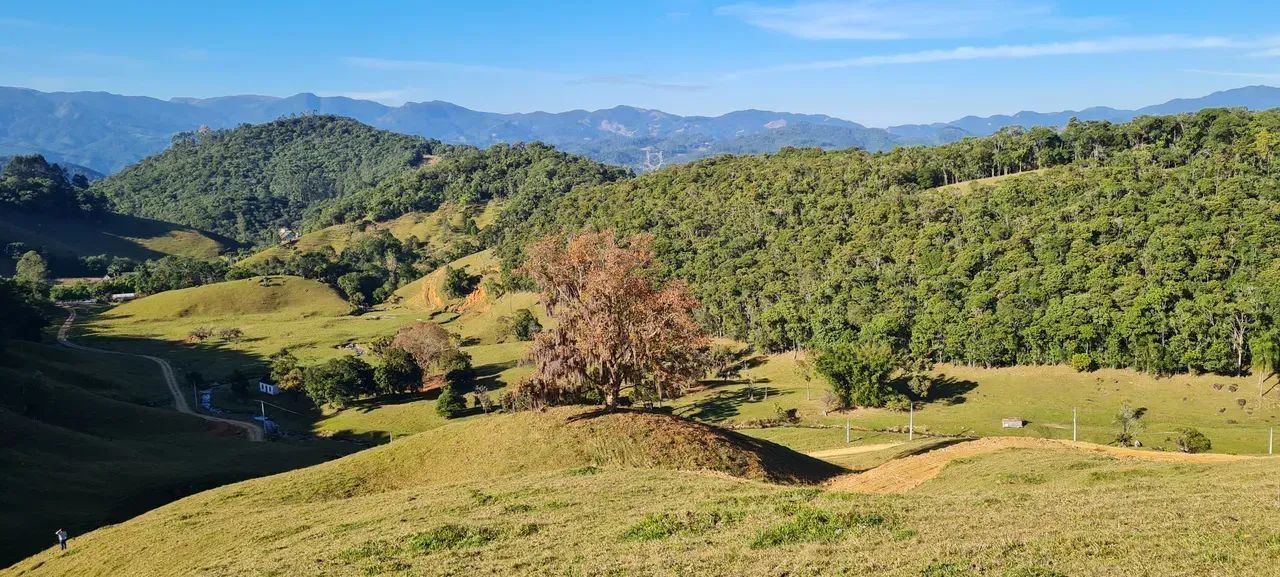 Sitio com linda vista em Águas Mornas - SC