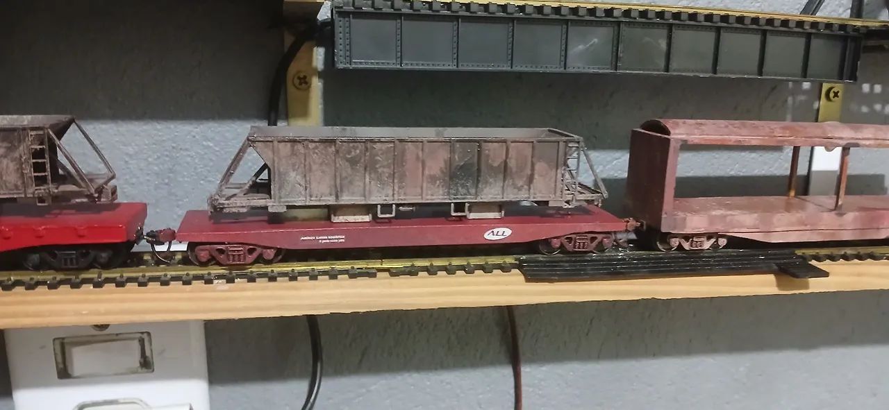 Trem sucateiro HO - Foto 2