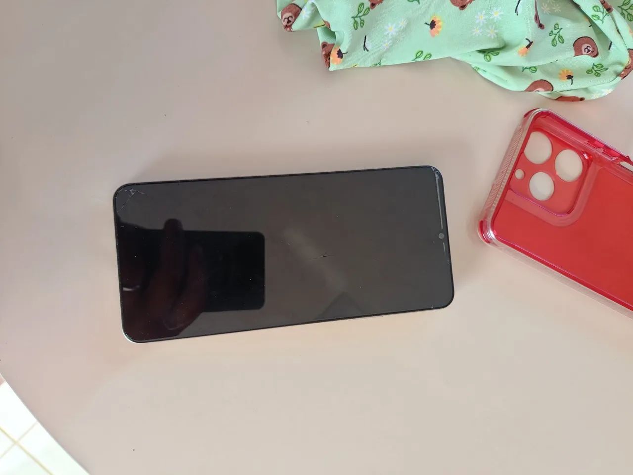 Realme 70 - Foto 2