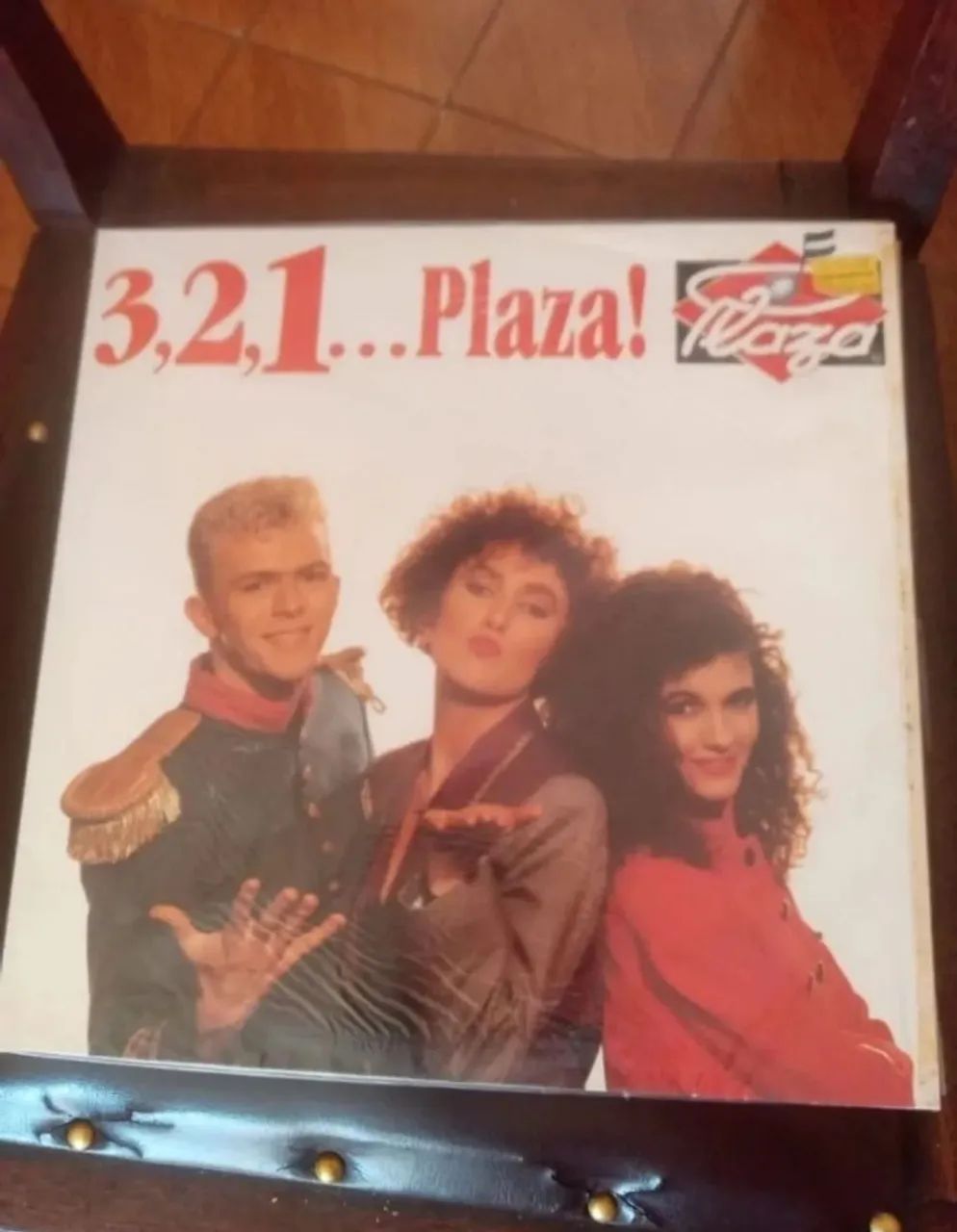 Vinil plaza 3,2,1