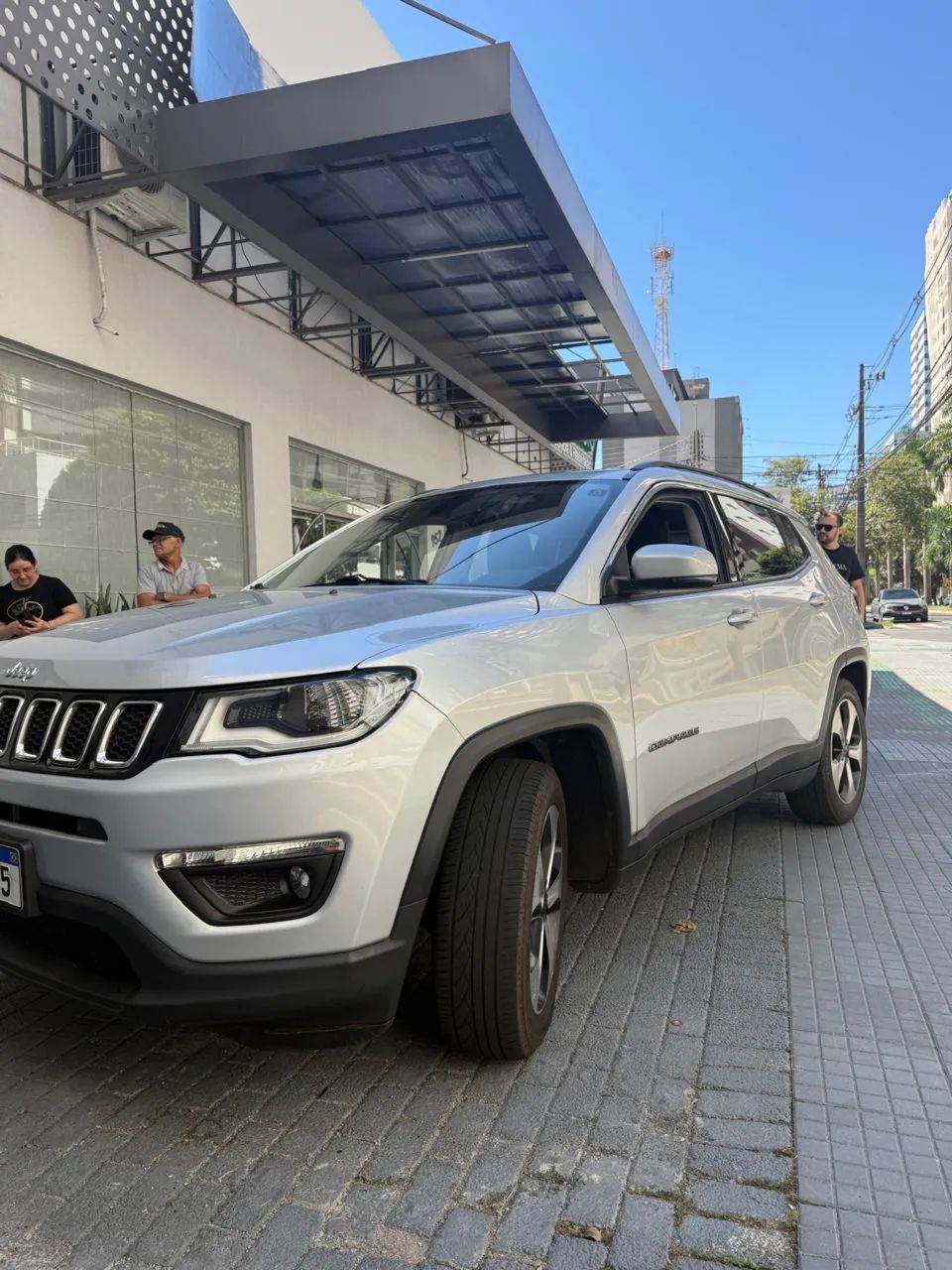 Jeep Compass Longitude 2.0 4X2 Flex 16V Aut. 2017 - Foto 2