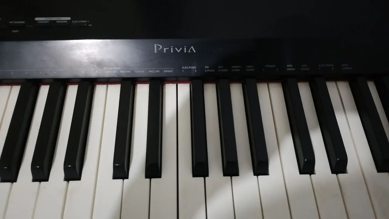 Piano digital Privia Px 160. - Foto 2