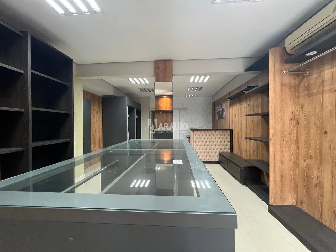 Sala comercial mobiliada à venda no Centro de Itajaí - Foto 4