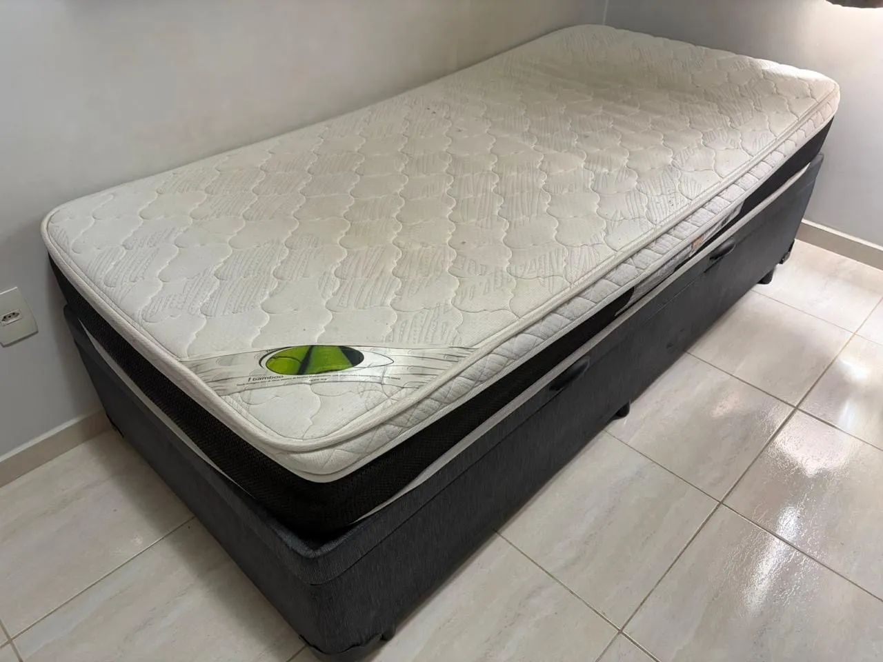CAMA BOX + COLCHÃO
