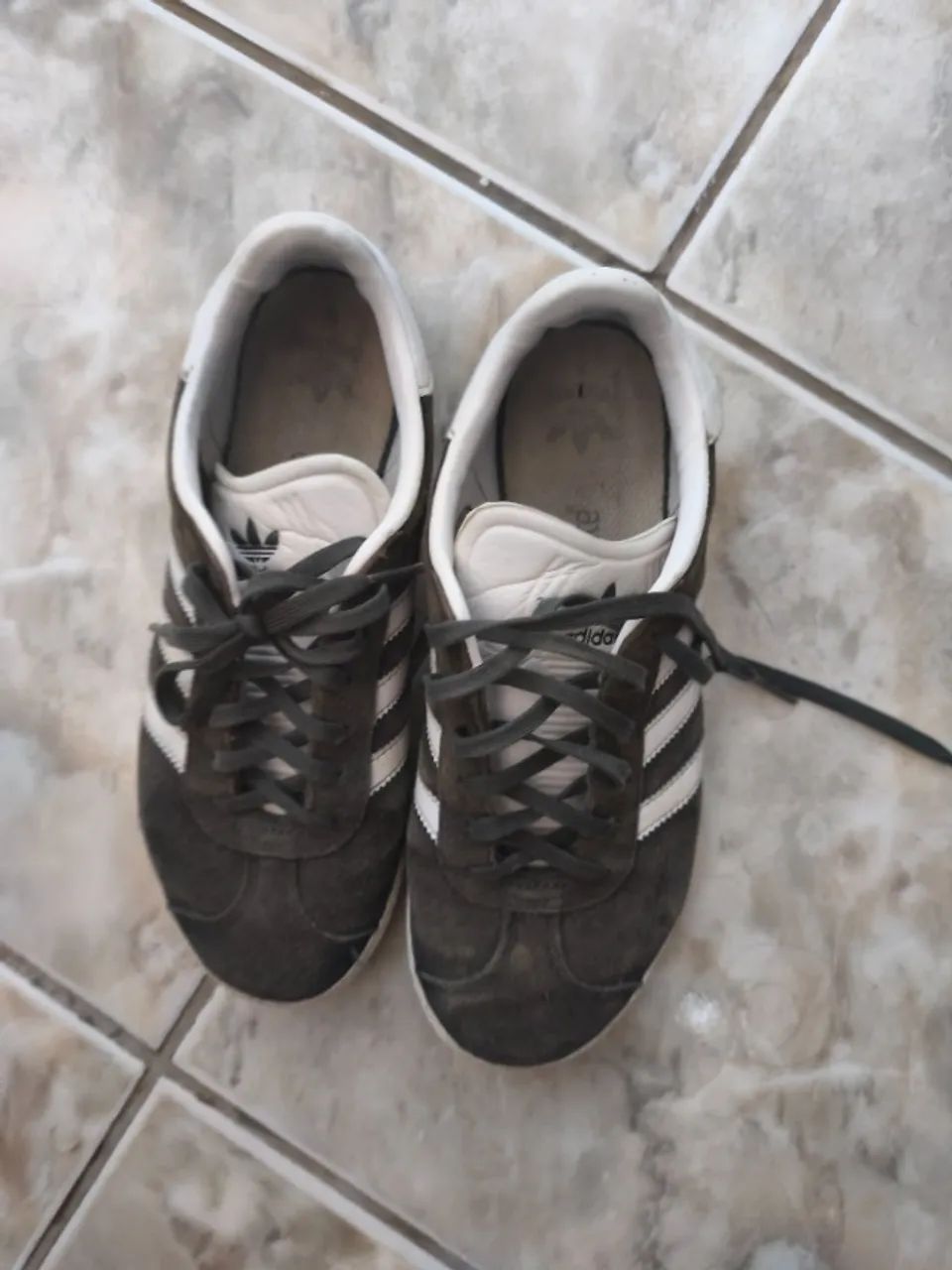 Tênis Adidas gazelle
