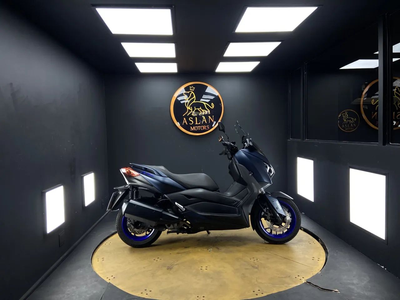 Yamaha Xmax 250 abs 2023 - Foto 2