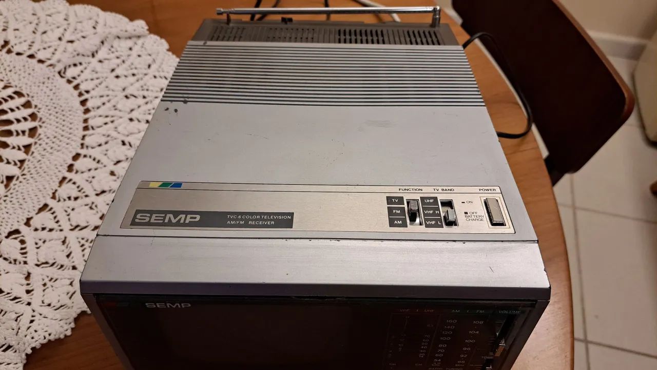 TV semp 6 polegadas  - Foto 3