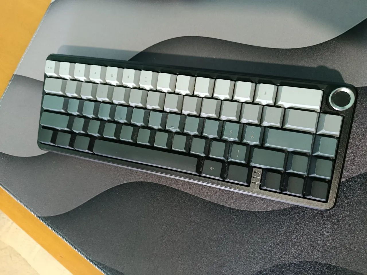 Teclado mecânico Attack shark X66