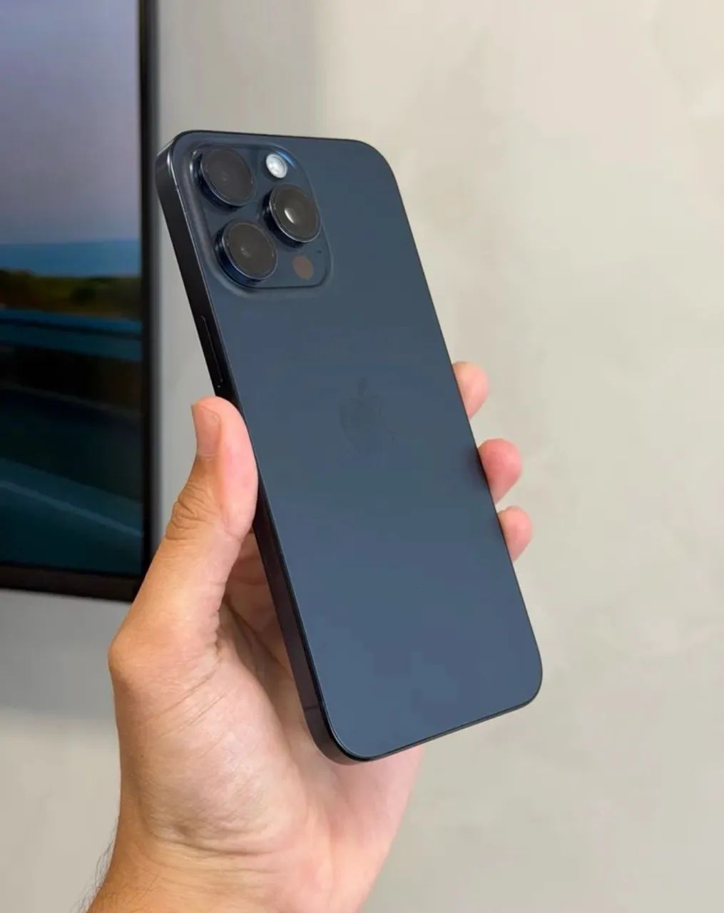 iPhone Pro Max 512GB Azul Bateria 80% - pego o 18 Pro - Foto 2