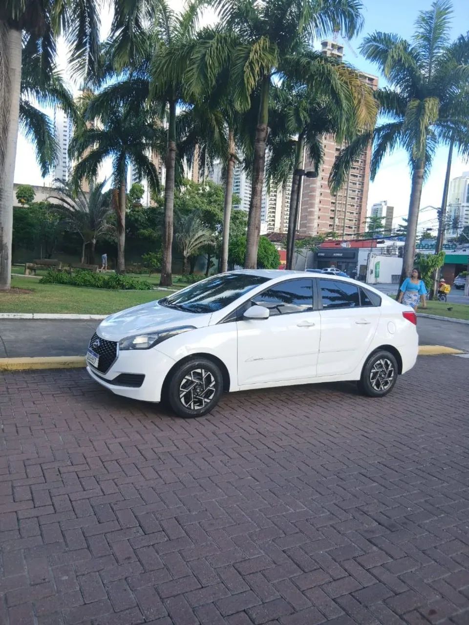Hyundai Hb20S C.PLUS/C.STYLE1.0 FLEX 12V MEC. 4P 2019