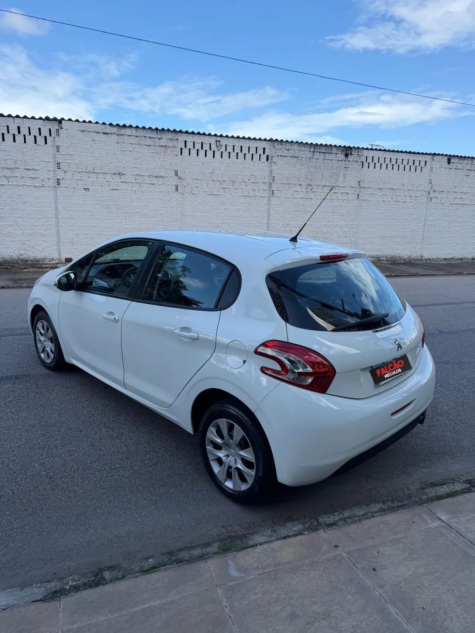 Peugeot 208 Active/active Pack 1.5 Flex 8V 5P 2015 - Foto 3
