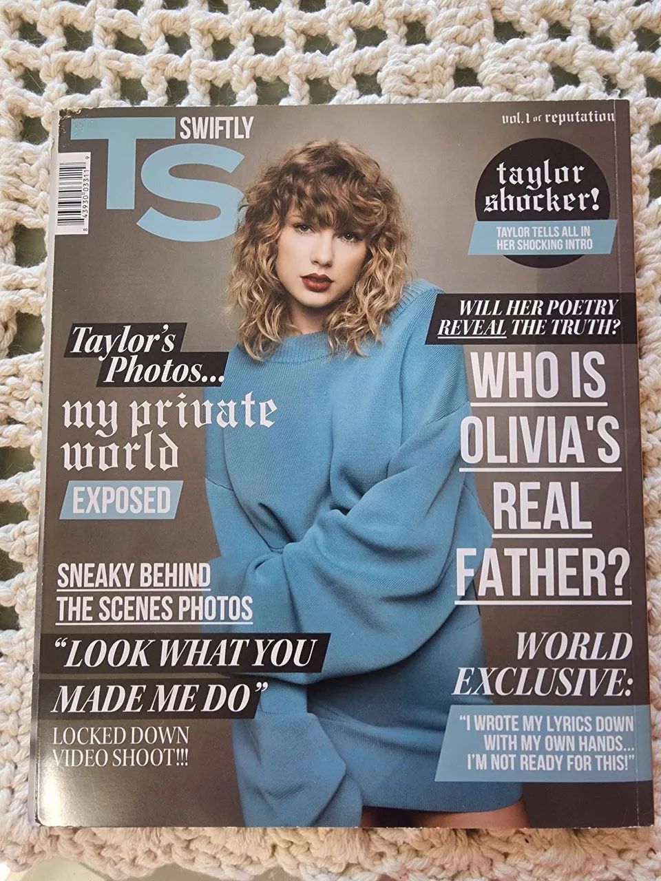Revista Reputation Taylor Swift Volume 1 - SEM POSTER E CD c