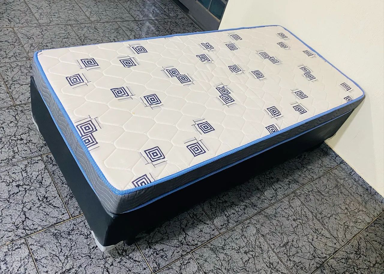 CAMA BOX SOLTEIRO  COLCHÃO ORTOBOM PERFEITO ESTADO  - Foto 2