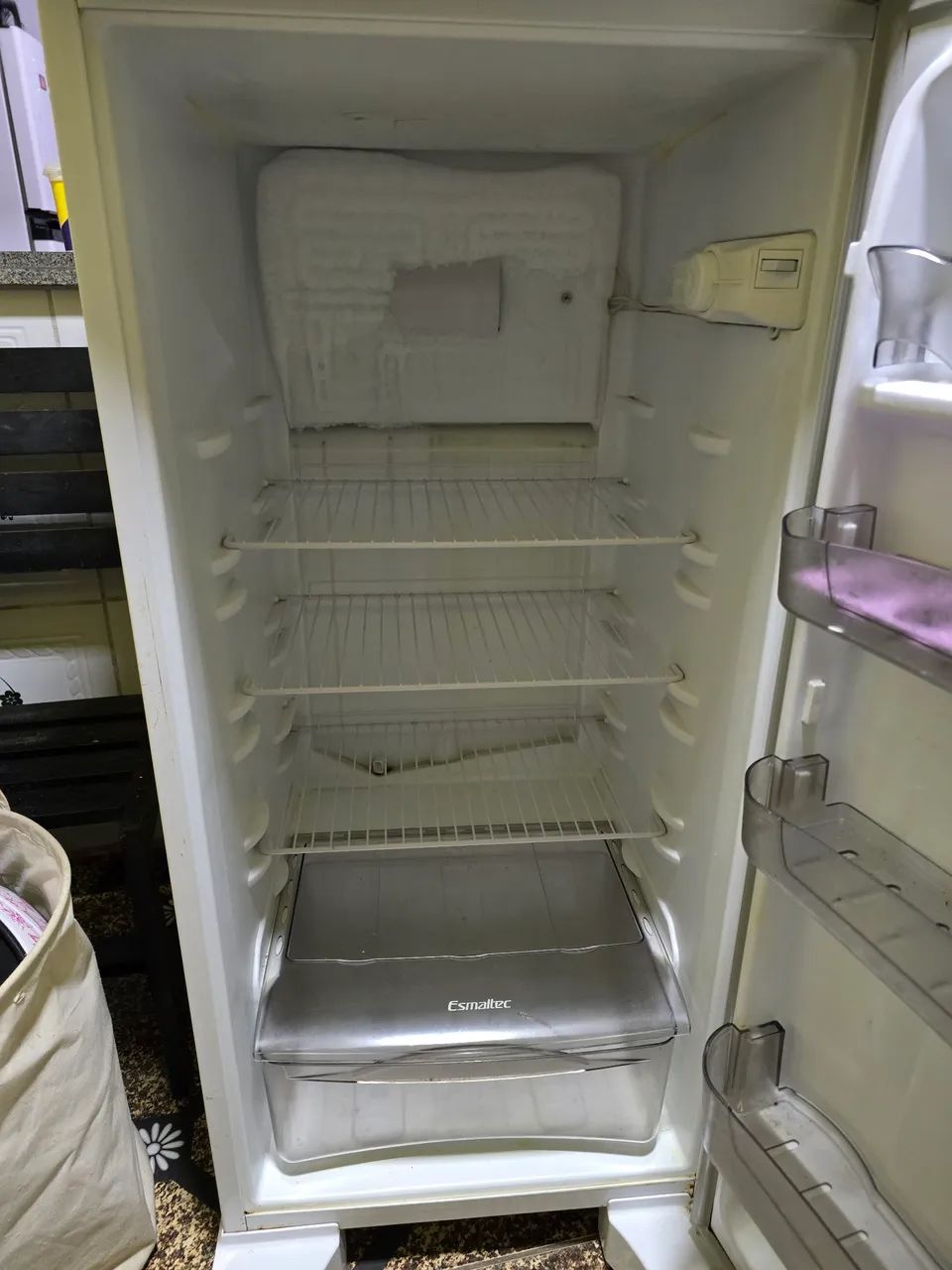 Geladeira Seminova - Foto 4