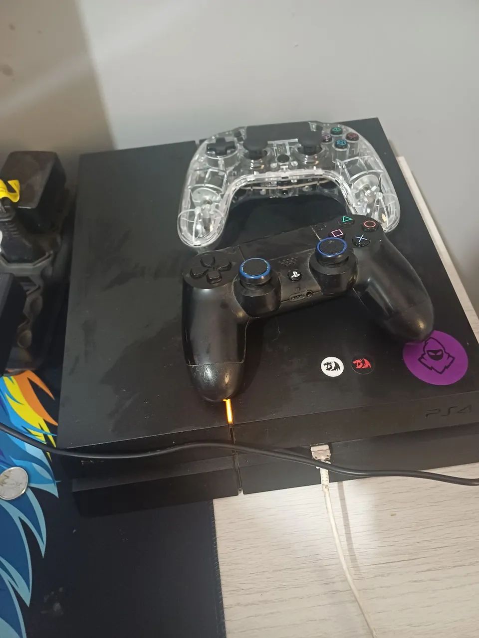 ps4 fat e dois controles - Foto 3