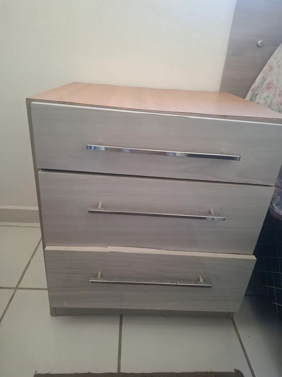 Criado mudo nude - Foto 3