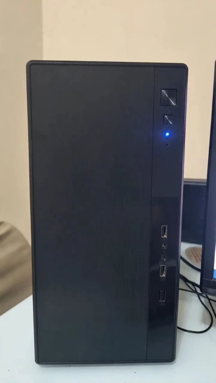 Vendo PC Completo, I5, com 4 gb de memória. Tela de 20 Polegadas  - Foto 2