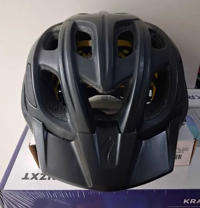 Capacete Specialized Chamonix com Mips - Foto 2