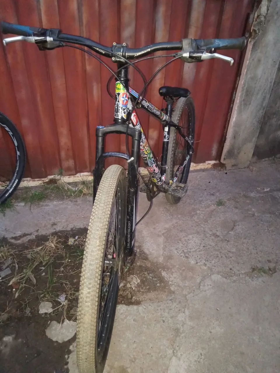 Vende se bike aro 29  - Foto 3