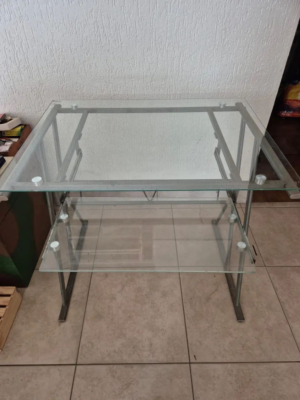 Mesa de computador de vidro temperado e estrutura metálica  - Foto 2