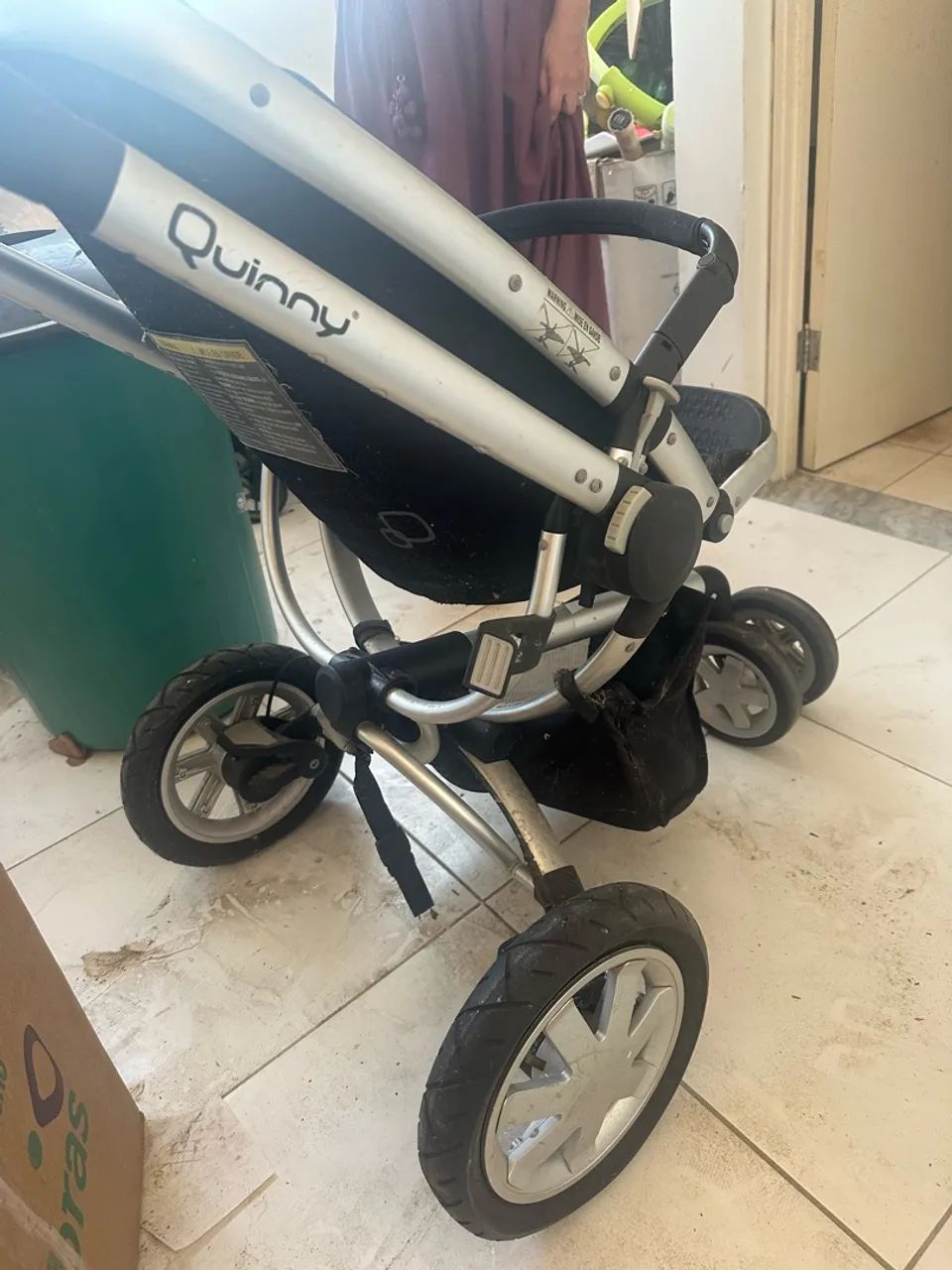 Carrinho de Bebe Importado