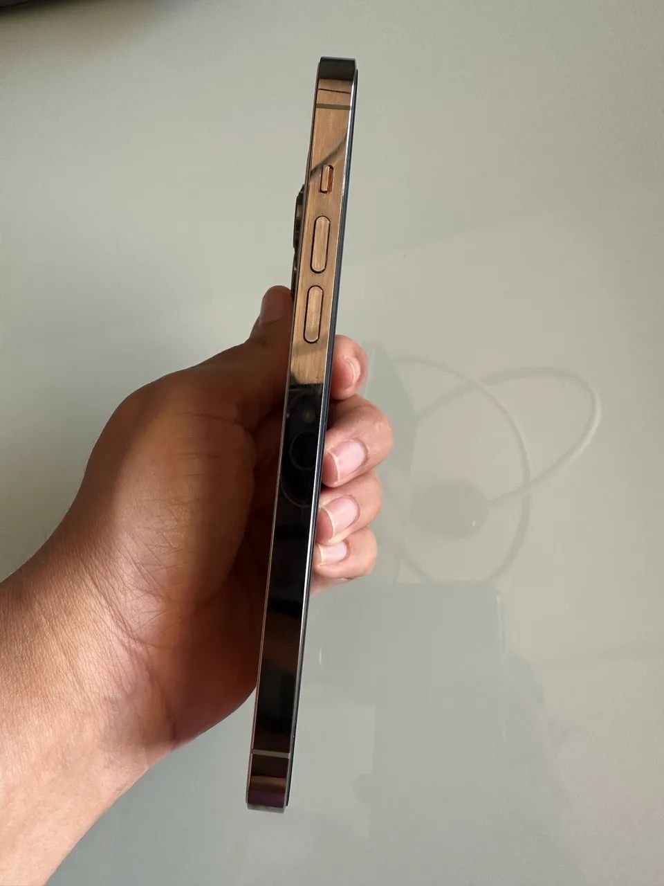 iPhone 14 Pro Max Gold - R$ 3.600 - Foto 3