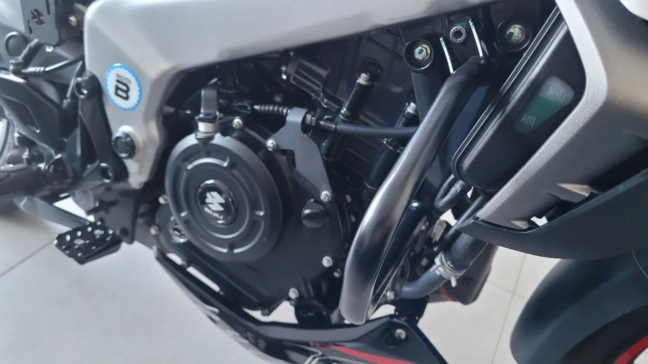 Dominar NS 400z  - Foto 5