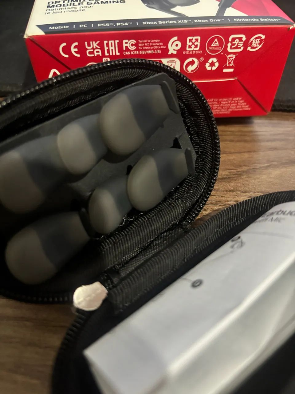 hyperx cloud earbuds II - Foto 3