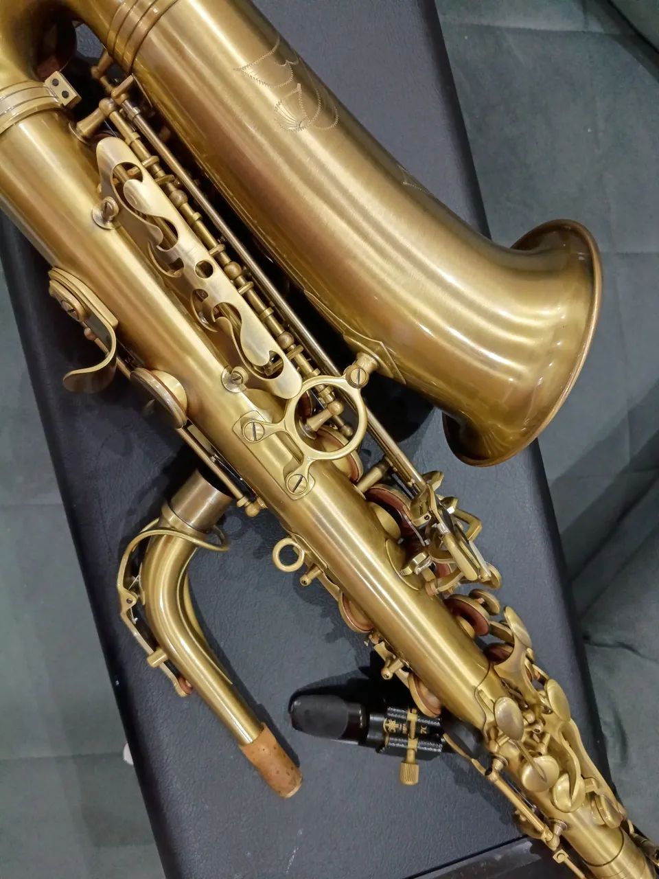 Sax alto Eagle SA 500 impecável  - Foto 4