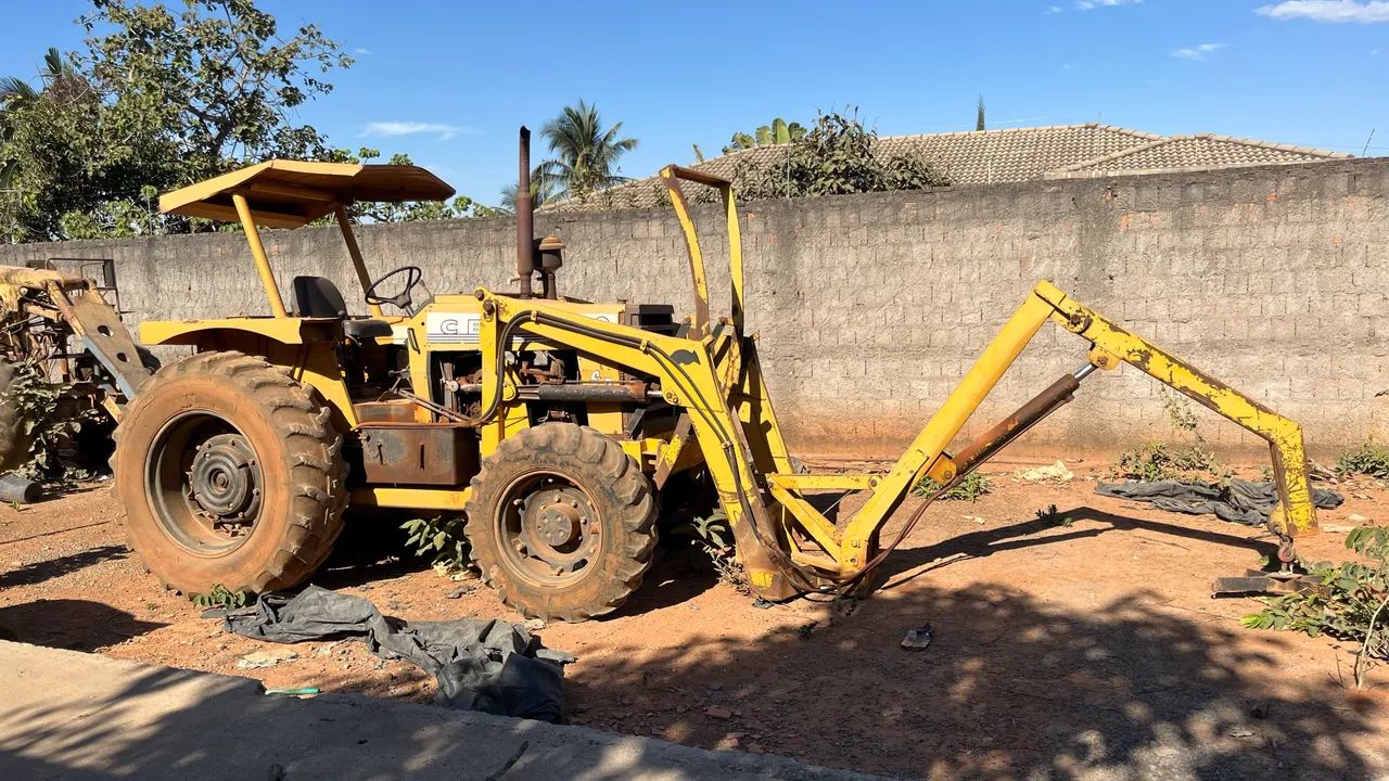 Trator CBT 8260 4x4 - Foto 3