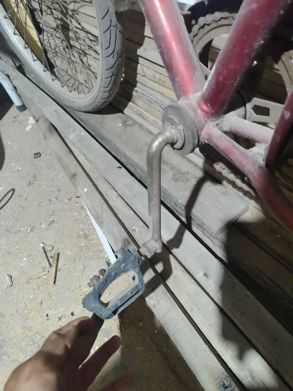 Bicicleta velha para reformar - Foto 3