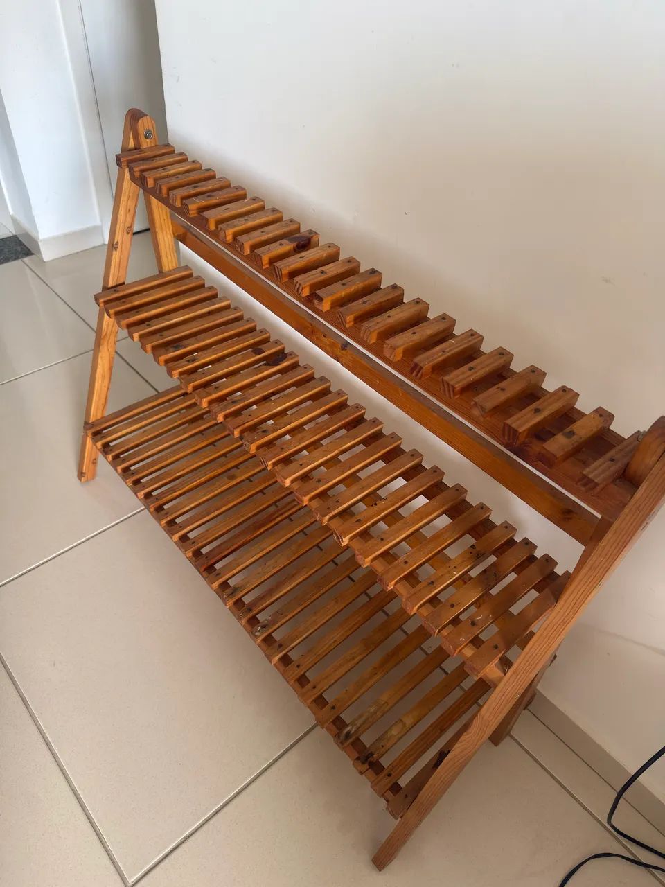 Estante de Madeira 