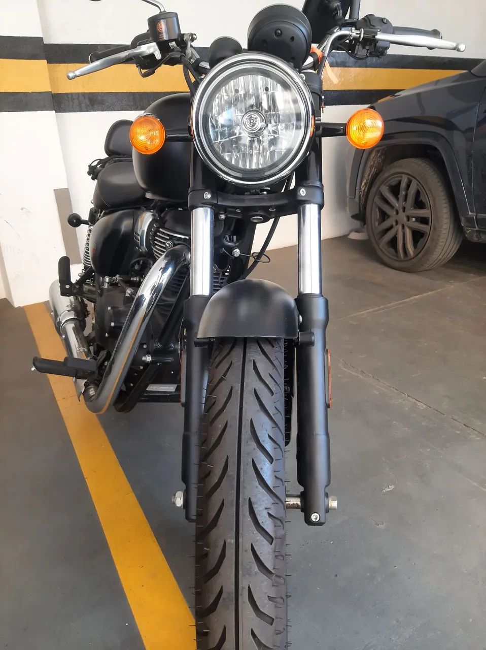 Vendo  com apenas 220 km - Foto 4