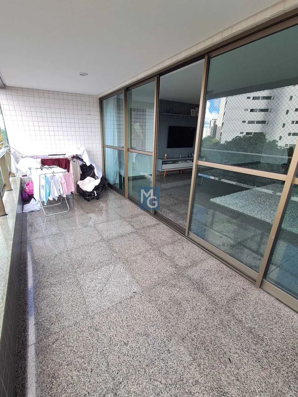 Alugo Apartamento 4 suítes - Foto 4