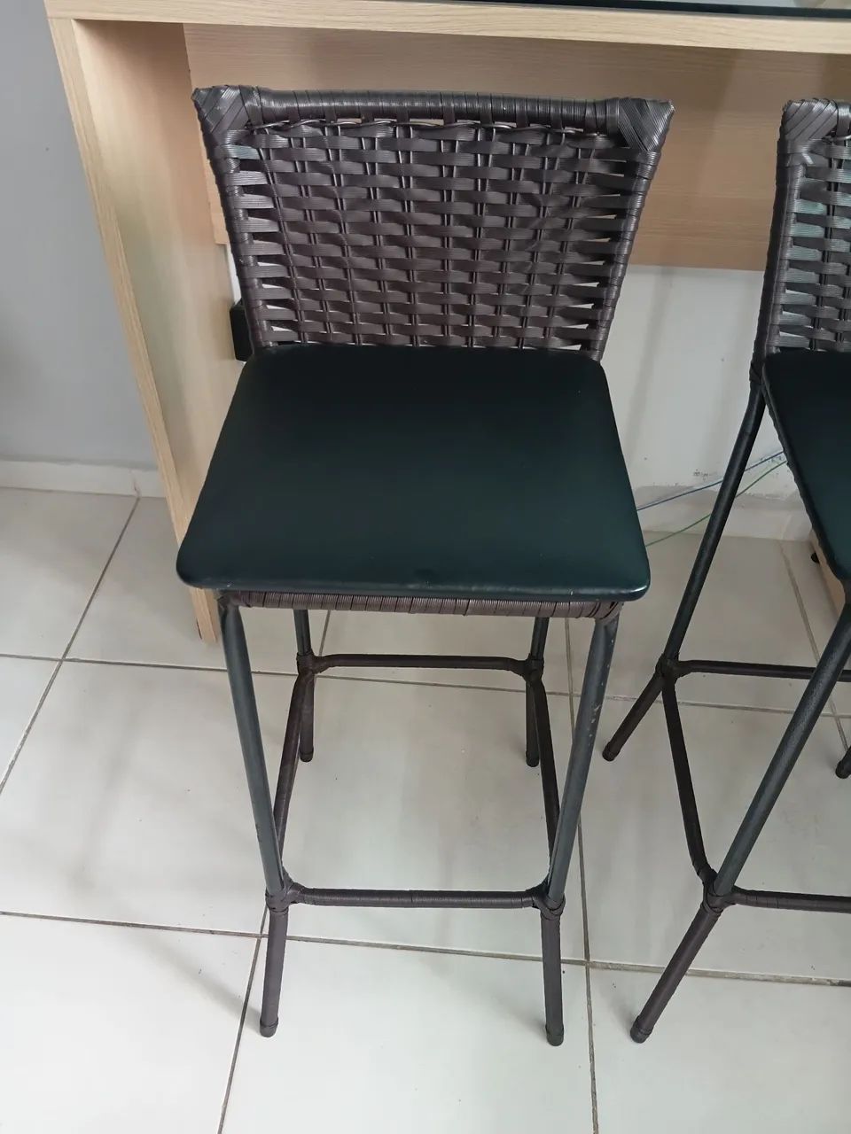 Duas cadeiras altas - Foto 2