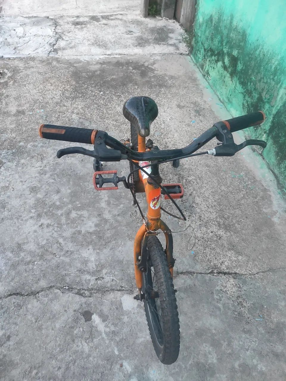 Vendo bicicleta infantil aro 16 - Foto 3