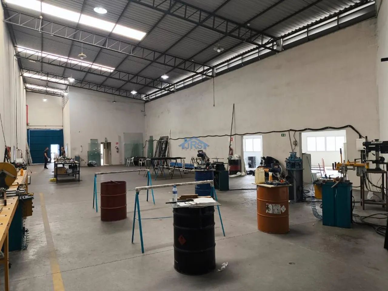 Galpão para alugar em Barueri, Chácaras Marco, com 570 m² - Foto 2