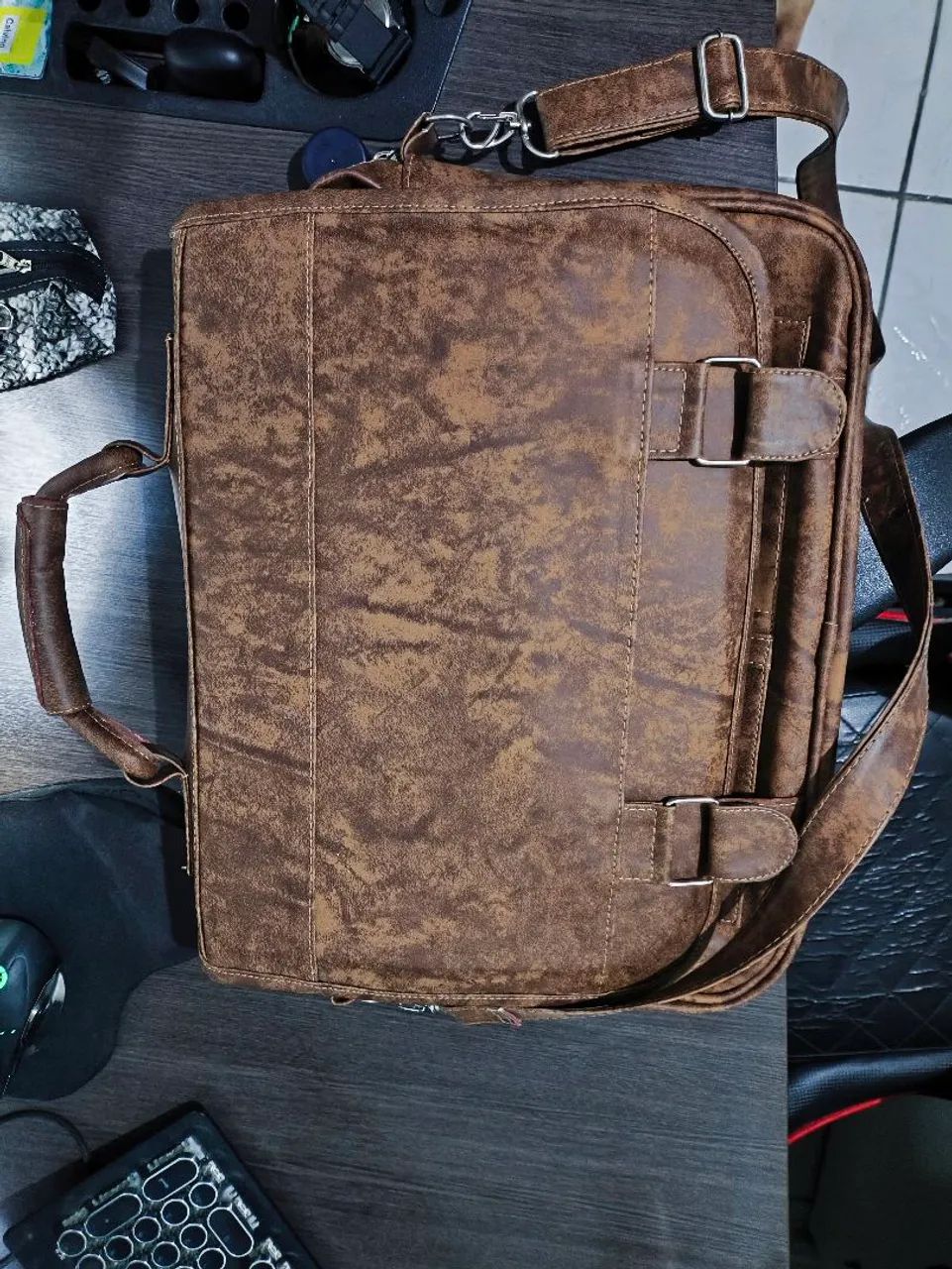 Bolsa Carteiro de Couro Legítimo